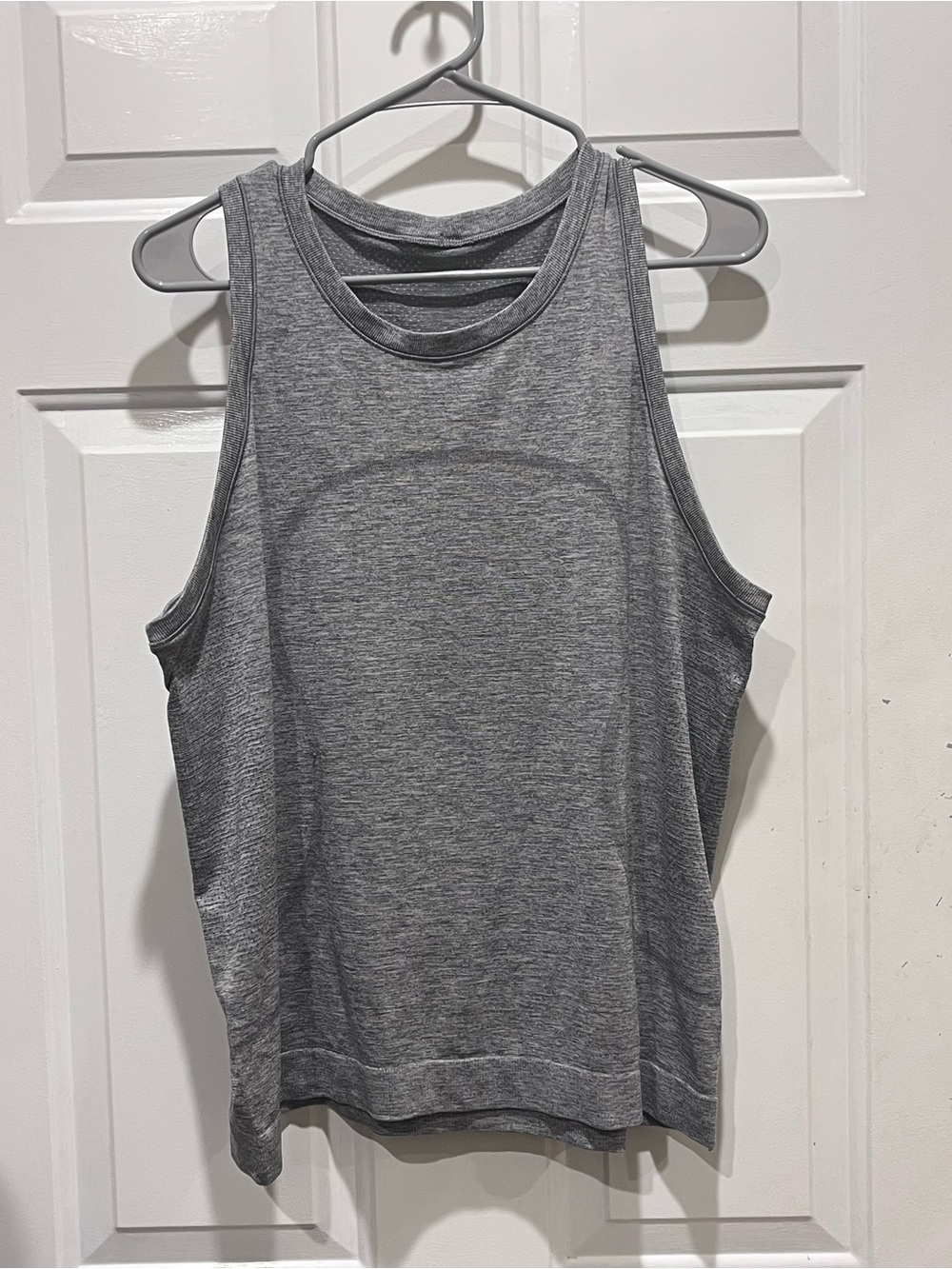 Lululemon Swiftly Grey Women's Sleeveless Tank Top Sz 8